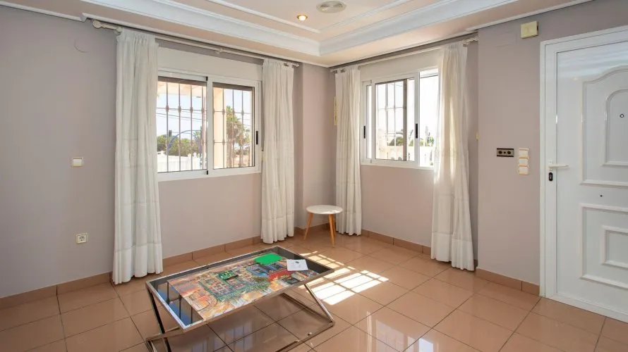 180m² villa for sale, Torrevieja, Spain No. 3370 № 19