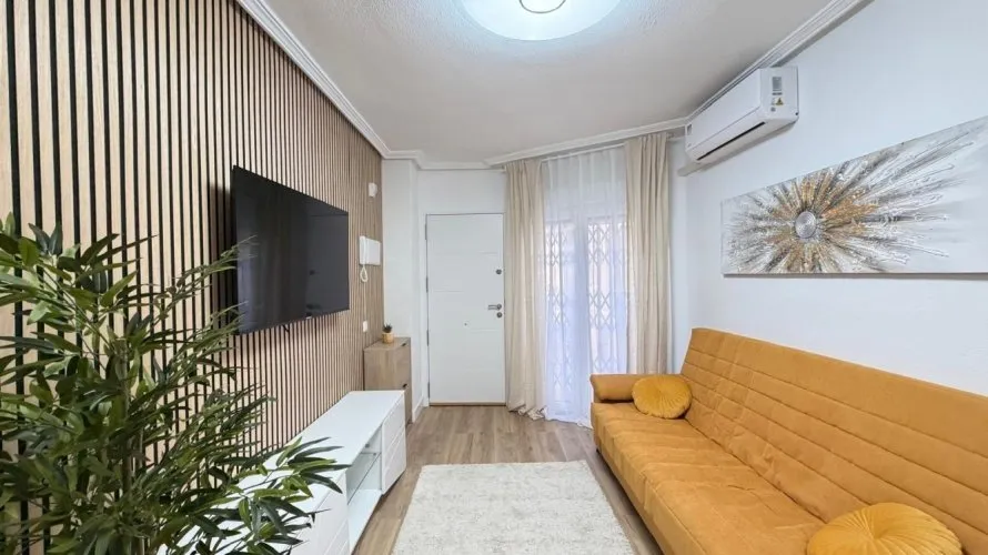 1 bedroom apartment for sale, Torrevieja, Spain No. 3586 № 25