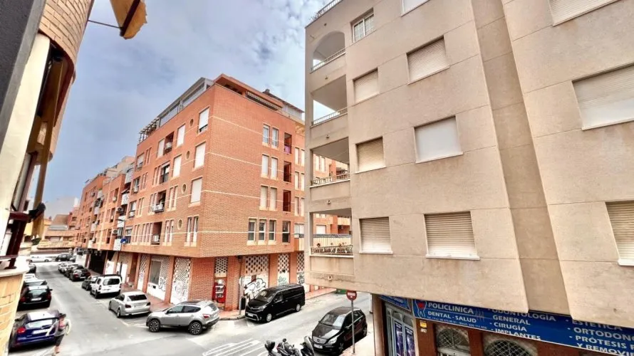 2 bedrooms apartment for sale, Torrevieja, Spain No. 3543 № 11