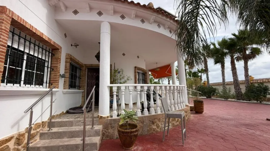 4 bedrooms apartment for sale, Catral, Spain No. 3575 № 21