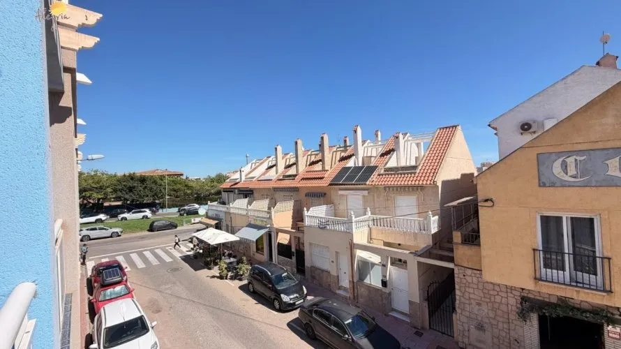 2 bedrooms apartment for sale, Torrevieja, Spain No. 3497 № 1