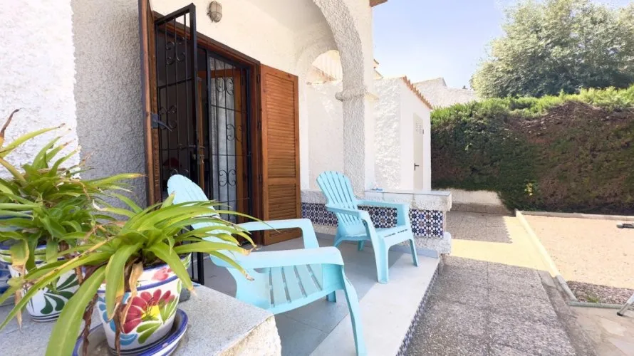144m² villa for sale, Cabo Roig, Spain No. 3610 № 1