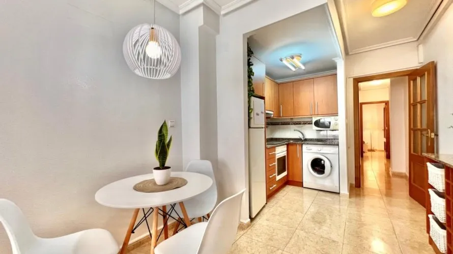 2 bedrooms apartment for sale, Torrevieja, Spain No. 3543 № 7