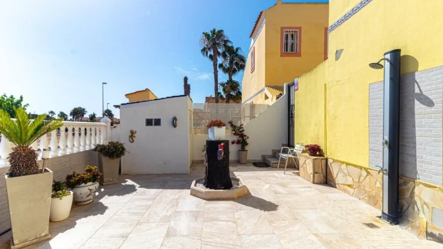 74m² house for sale, Cabo Roig, Spain No. 3612 № 23