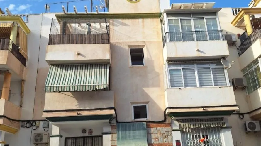 1 bedroom apartment for sale, Nueva Torrevieja, Spain No. 3561 № 2