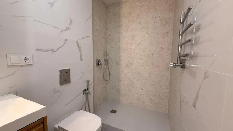2 bedrooms apartment for sale, Torrevieja, Spain No. 3537 № 1