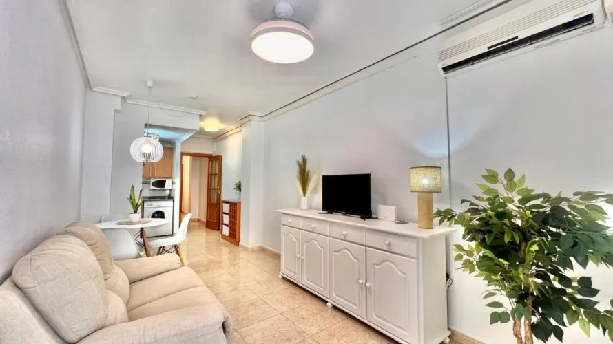 2 bedrooms apartment for sale, Torrevieja, Spain No. 3543 № 9