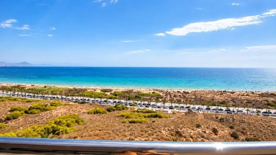 153m² apartment for sale, Los Arenales Del Sol, Spain No. 3620 № 21