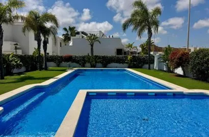 3 bedrooms duplex for sale, La Zenia, Spain No. 3595