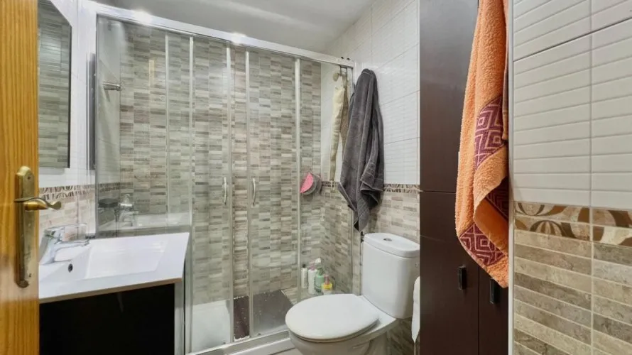 2 bedrooms apartment for sale, Torrevieja, Spain No. 3590 № 3